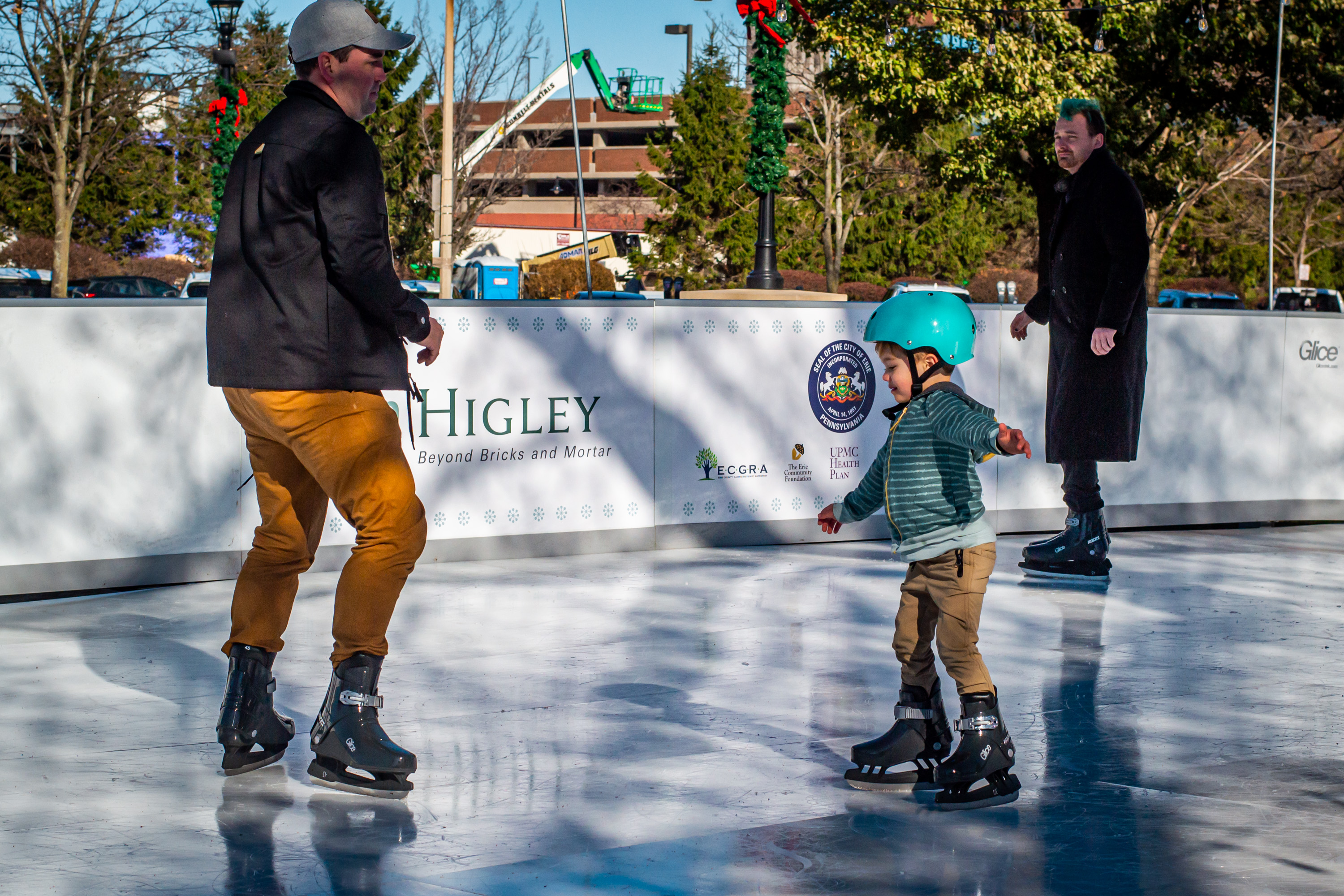 Small Business Saturday and Free Skate Day 4 of 25